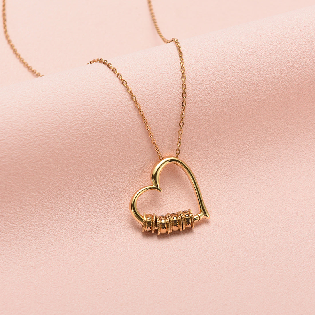 Heart of Our Family Necklace with Names Engraving & Forever Rose Box